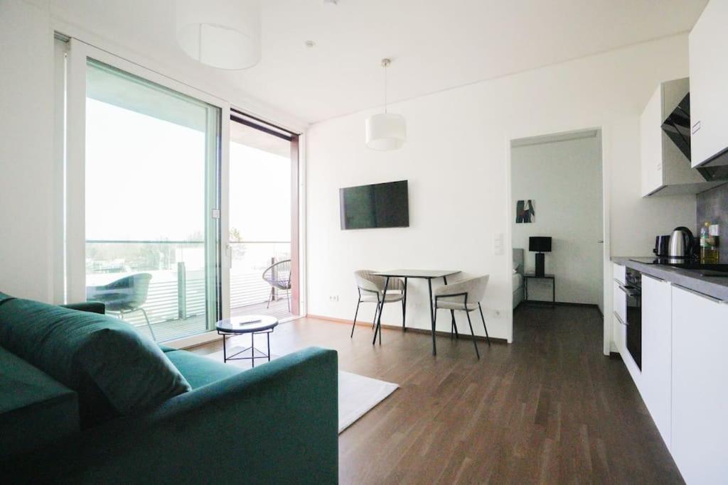 Exclusive Condo With Pool And Terrace Viena Exterior foto